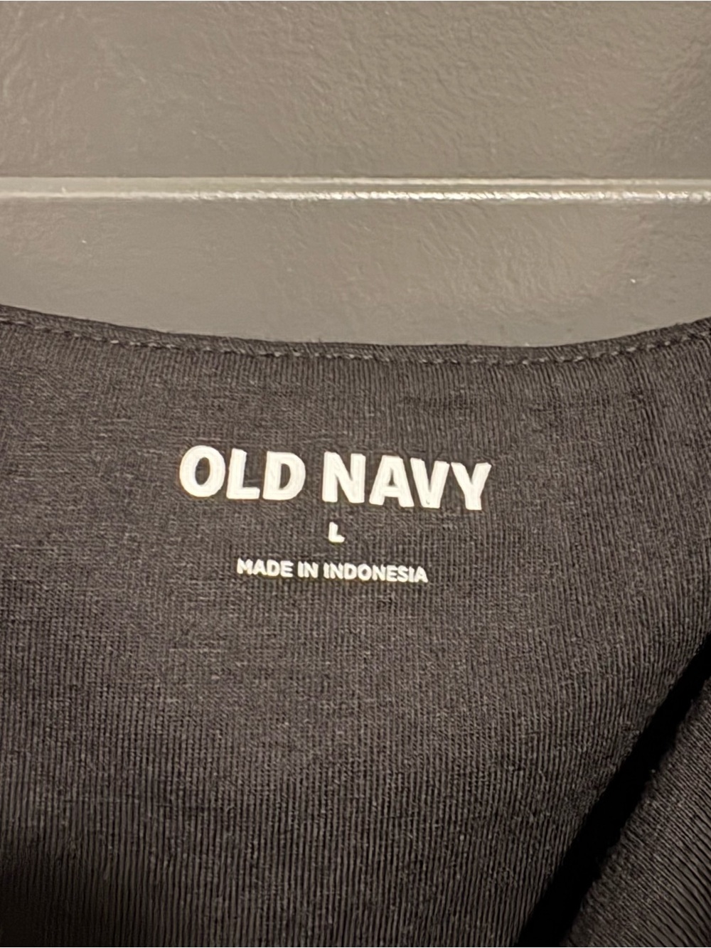 Old Navy Black Women's Scoop Neck Bodysuit - Picture 3 of 5